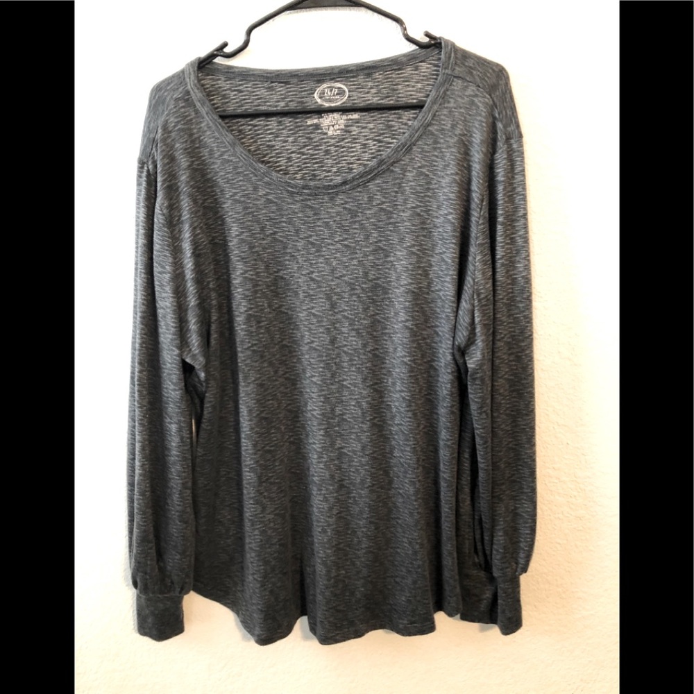SOFT LIGHTWEIGHT Sweater/Blouse